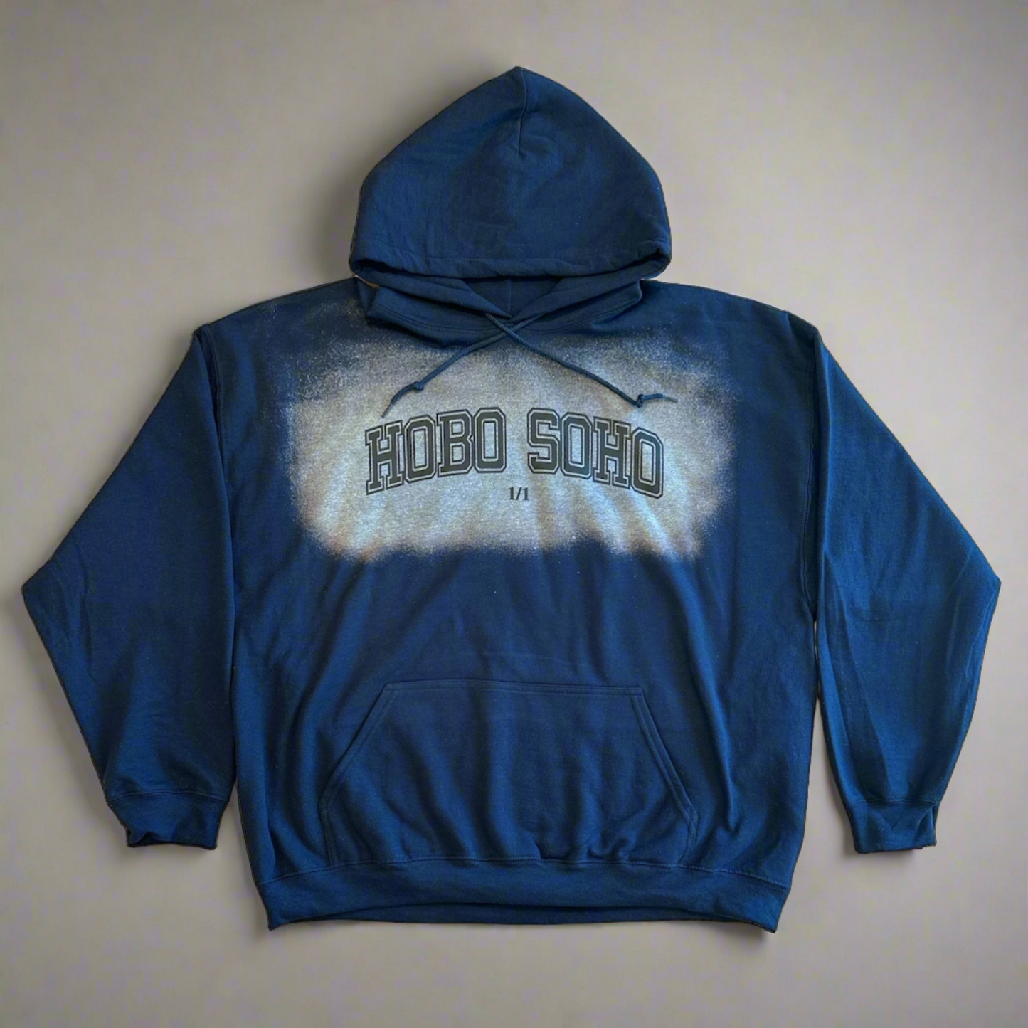 1/1 HOBO SOHO X OSCAR WILDE NAVY SIZE XL